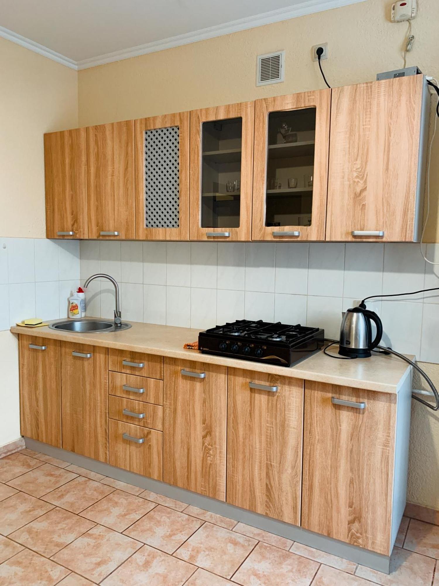 Apartments Domovik Мостова 5 Кв 38 Mukacheve Luaran gambar